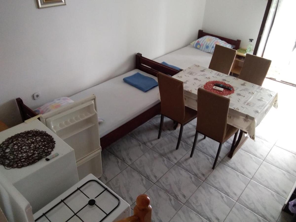 Apartmani Kralj Plitka Draga エクステリア 写真